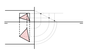 Trazar la sección producida por P paralelo a LT en el prisma de base triangular.